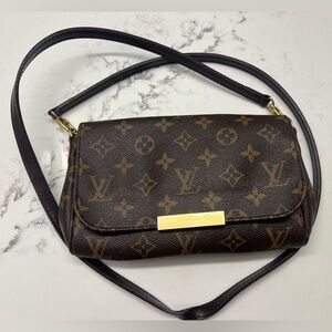 Louis Vuitton Favorite PM Monogram